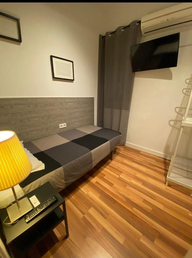 Single Rooms Madrid Exteriér fotografie