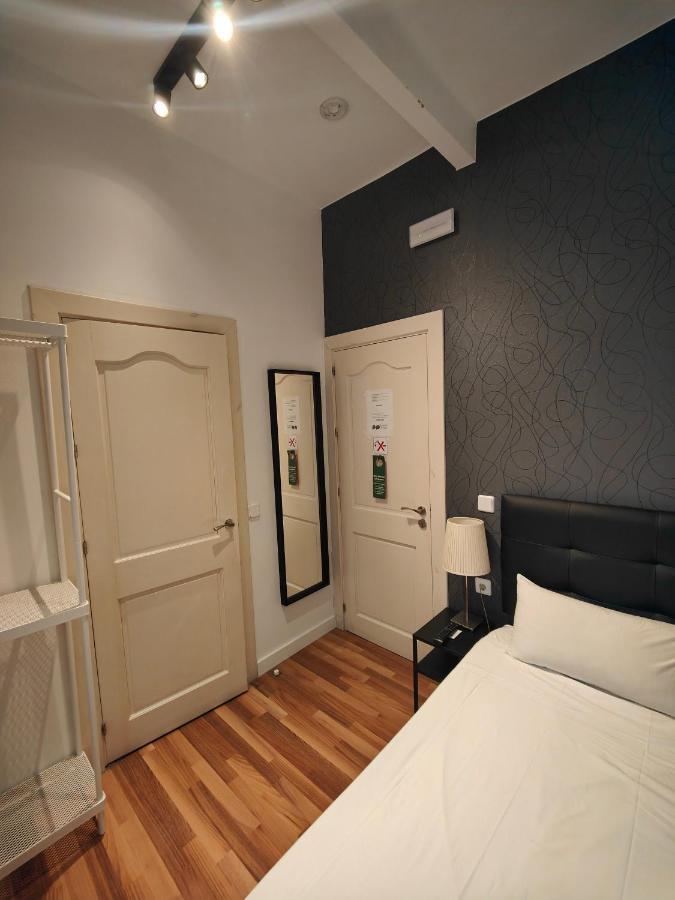 Single Rooms Madrid Exteriér fotografie